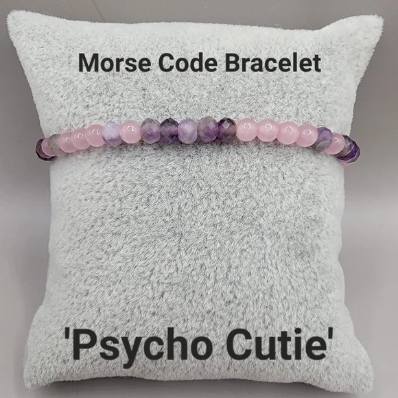 Inappropriate bracelets - Picture 6 of 8